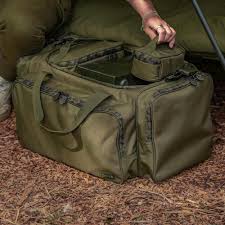 Almacenaje, macutos, bolsos…