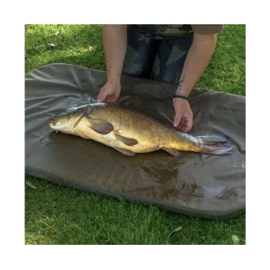 Moqueta plana plegable revolve Avid Carp