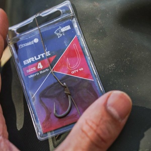 Anzuelos Nash Brute n-4